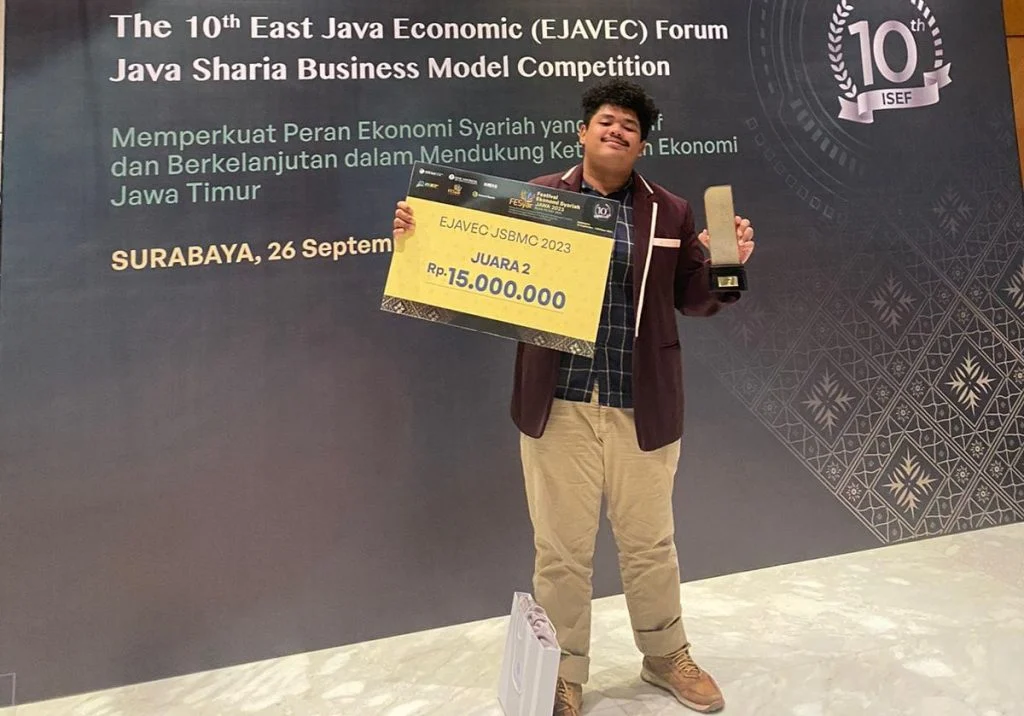 Berkat Juara dan Pengabdiannya pada Masyarakat, Mahasiswa UMM Lulus tanpa Skripsi