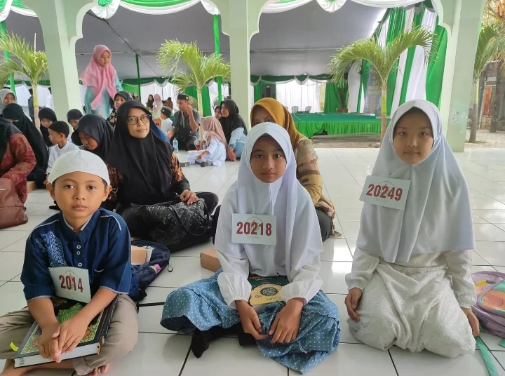 Murid Islamic School SD Muhammadiyah Kota Blitar Berlaga dalam Lomba MTQ Tingkat Kota Blitar