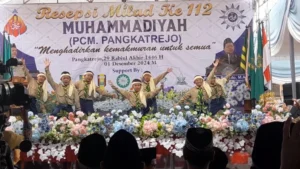 Heboh, Penampilan MIM 5 Klagen berhadiah Saweran dari Peserta Resepsi Milad