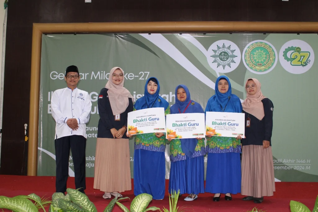 Gebyar Milad ke-27 IGABA: Santunan untuk Guru TK Aisyiyah Bawean