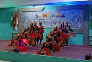 SAS Berbasis Proyek, Siswa SD Mumtaz Tampil Maksimal Bawakan Tari Tradisional