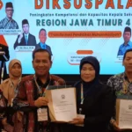 Ustadz Edy Susanto Raih Penghargaan di Acara Diksuspala Region IV Se-Jawa Timur