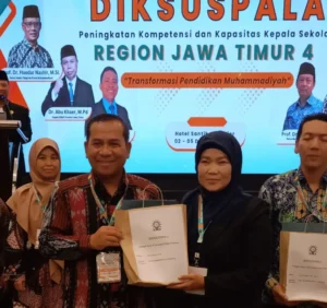 Ustadz Edy Susanto Raih Penghargaan di Acara Diksuspala Region IV Se-Jawa Timur