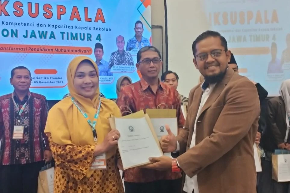 Diksuspala 2024: Kepala Smamseven Surabaya Torehkan Prestasi Gemilang