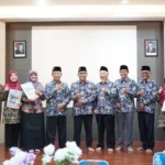 Penghargaan GTK Disiplin dan Inovatif SDMM 2024