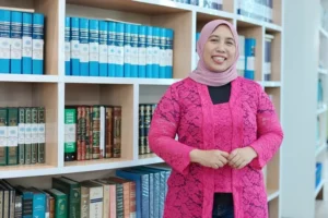 Hening Parlan Terima Penghargaan ‘Planet Award’ dari Kedubes Inggris di Jakarta