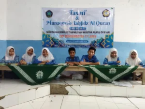 Program Unggulan Tahfidz SMP Muhammadiyah 17 Laren Sukses Dilaksanakan