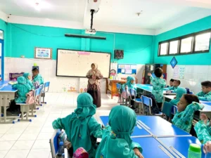 Membumikan Al-Quran di SD Mumtaz dengan Literasi