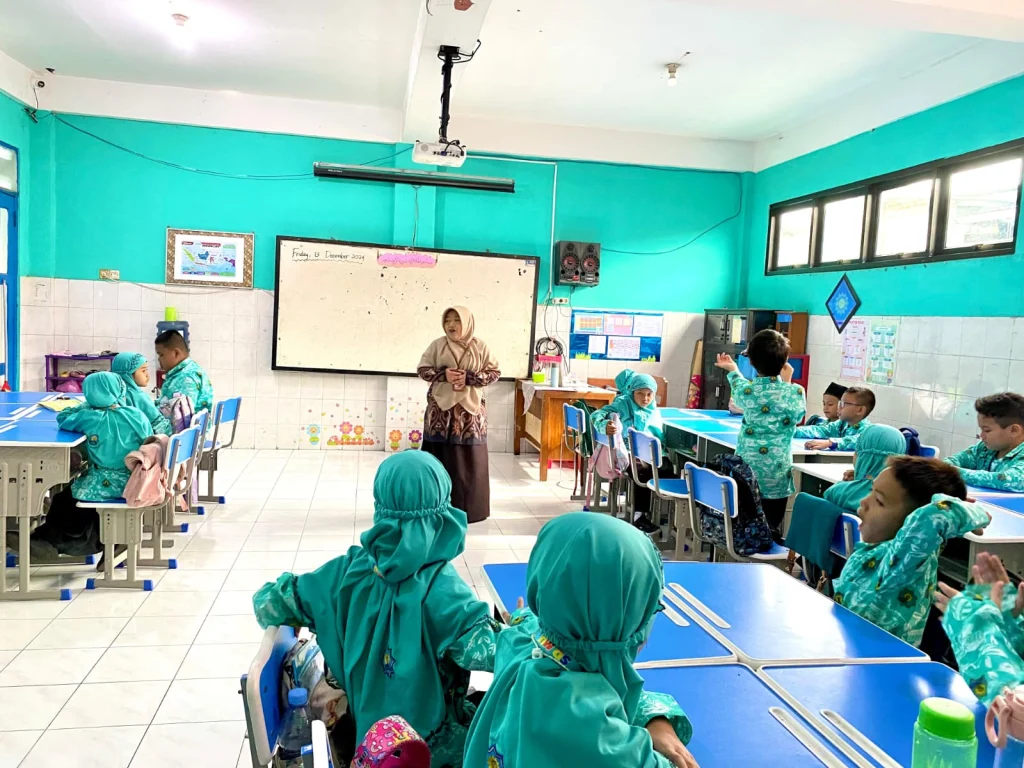 Membumikan Al-Quran di SD Mumtaz dengan Literasi