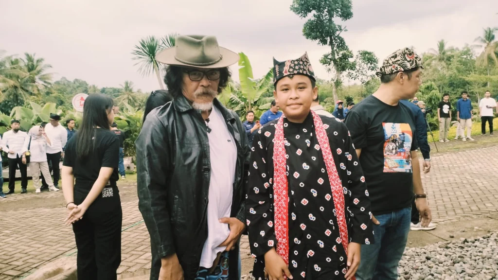 Seniman Cilik SMP Muhi Genteng Diundang Mengisi Pra-Acara Sujiwo Tejo di Pagelaran Jagong Budaya Banyuwangi
