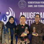 Humas UMM Raih Dua Penghargaan Sekaligus di Ajang Anugerah Diktisaintek 2024