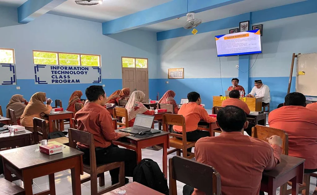 PKKM Mamsaka 2024: Pengawas Soroti Evaluasi dan Peningkatan Mutu Madrasah