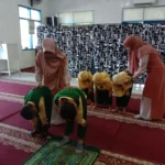 Langsung Praktik, Siswa TK Aisyiyah 49 Griya Kencana Dikenalkan Bacaan Sesuai HPT