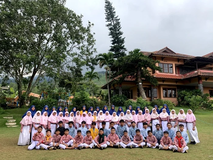 Kegiatan LDKS IPM Gabungan Spemia dan SD Mudri Melatih Kepemimpinan dan Menjadi Momen Paling Berkesan bagi Siswa