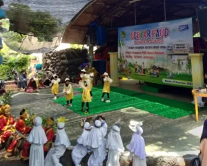 Gebyar PAUD Sahabat Keluarga: Merangkai Kebahagiaan di Maharani Zoo Lamongan