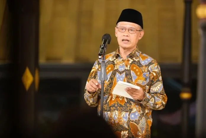 Raih Anugerah Hamengkubuwono IX, Haedar Nashir Soroti Krisis Moral dan Etika