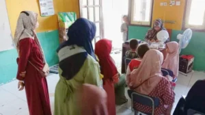 Libur Telah Tiba, Wali Murid SD Muhammadiyah Kota Blitar Mengembalikan Rapor