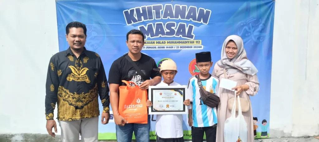 Kesehatan dan Kebahagiaan: Anak–anak Antusias Sambut Khitan Massal