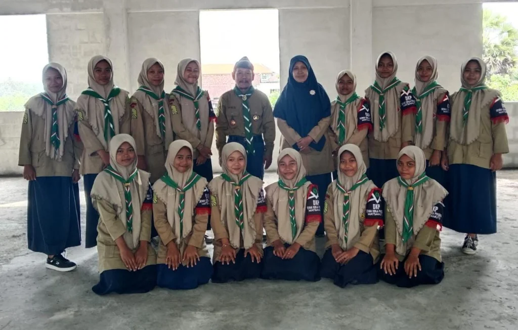 DKP Qobilah HW MadtsaMutu Pondok Modern Paciran Turut Sukseskan Perkemahan Ceria Pandu Athfal