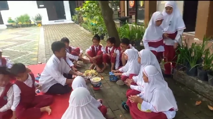 Murid SD Muhammadiyah Kota Blitar Mengikuti Dauroh Tahfidz Saat Libur Semester