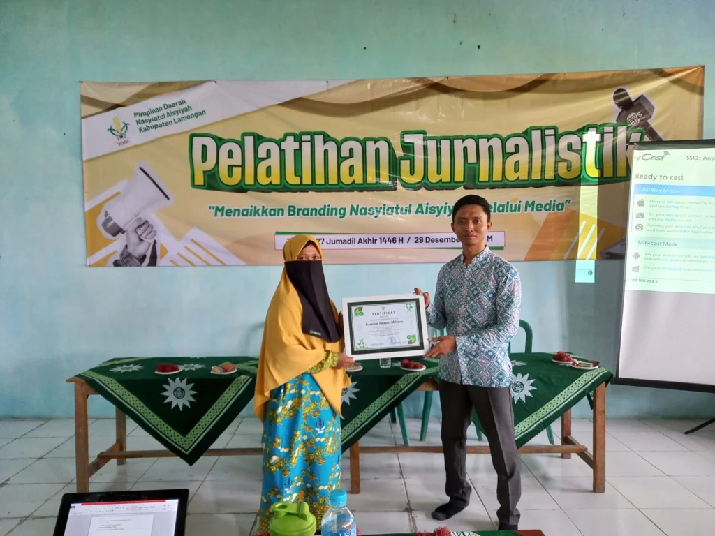 Pelatihan Jurnalistik PDNA Lamongan: Strategi Menaikkan Branding Nasyiatul Aisyiyah Melalui Media