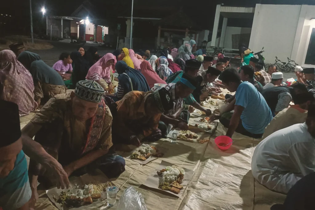 Pengajian Malam Tahun Baru: Refleksi Spiritual Masyarakat Wotansari