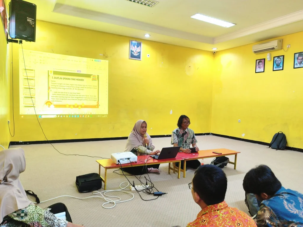 Begini Cara Praktis Menulis Cerita ala Guru Sekolah Kreatif Baratajaya