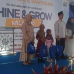 SD Muhammadiyah 1 Kebomas Gelar Milad ke-56 dengan Santunan untuk Siswa dan Masyarakat Sekitar