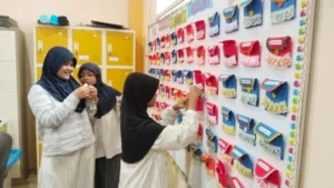 Penerapan ‘Rekening Bank Emosi’ Implementasi Kurikulum Leader in Me oleh Sekolah Kreatif Baratajaya