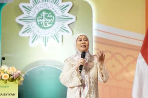 Praktik Pengasuhan Inklusif Disampaikan Oleh Dewi Yull di Tanwir I ‘Aisyiyah