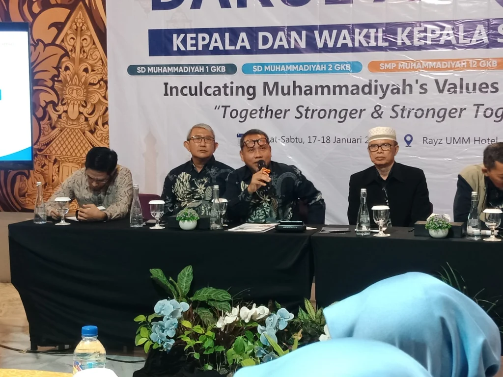 Sharing Session Kebijakan Pendidikan: Membangun Sinergi di Lingkungan PCM GKB Gresik