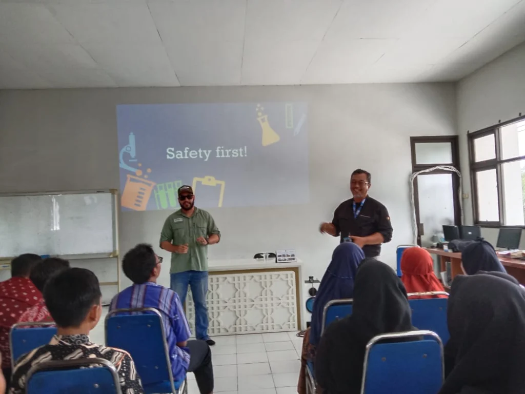 Orang Tua Mengajar, Spemdalas Hadirkan Safety Manager PT Freeport