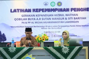 Materi Kemuhammadiyahan Disampaikan di Latihan Kepemimpinan Penghela HW Pondok Al Mizan Lamongan