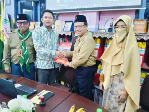Semangat KKL PGSD FKIP Unmuh Cirebon di SDM Limas