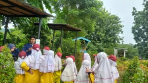 Serunya Outing Class SD Muhammadiyah 2 Dukun di WAGOS Bersama KKN UMG