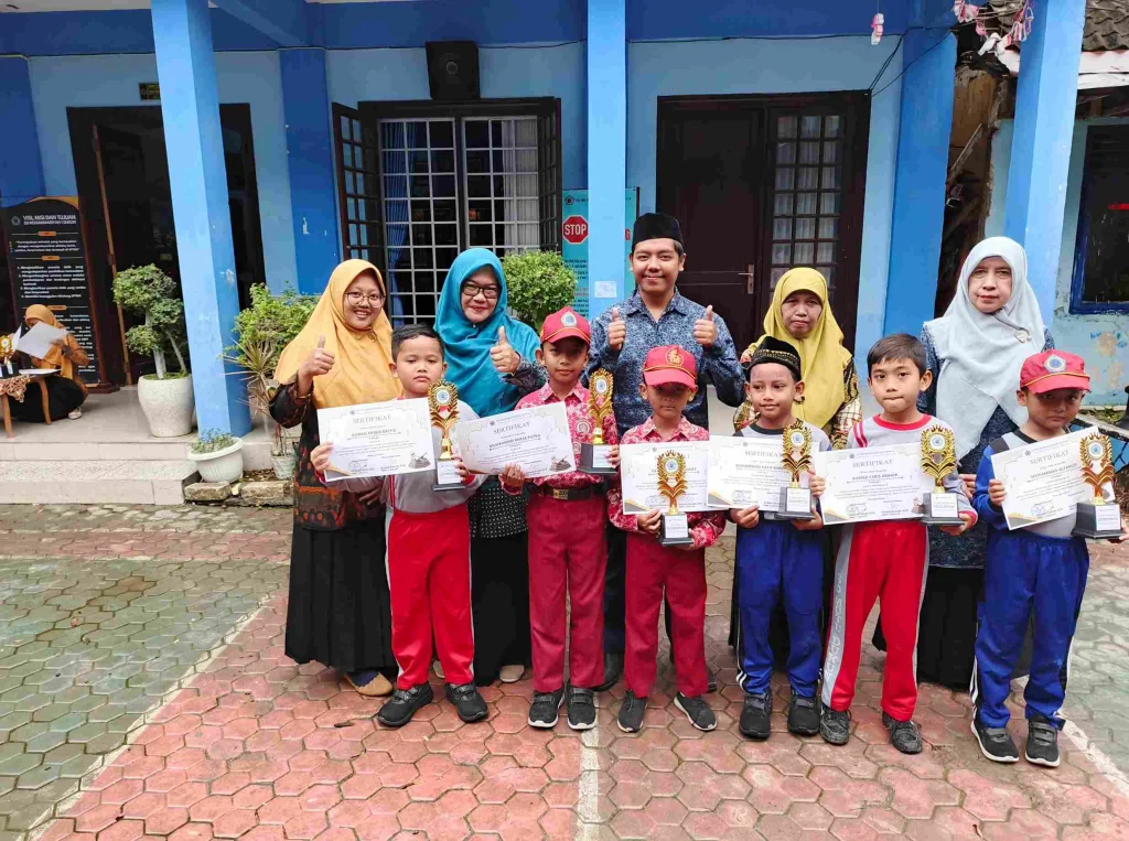 SD Mutu TOPS Bersama Mahasiswa KKN UMG Kolaborasi Hadirkan OLISMUBA 2025