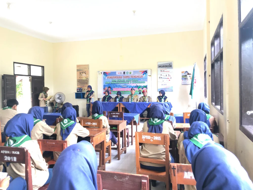 Qobilah SMK Mulan Gelar Diklat Penerimaan Tamu Penghela