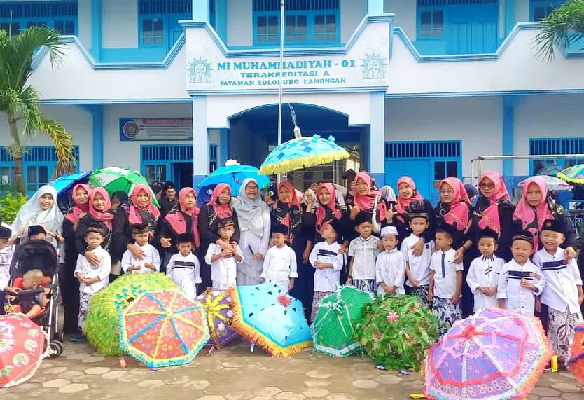 Semarak Pawai Ta’aruf Perguruan Muhammadiyah Payaman: Merayakan Isra Mikraj dengan Kebersamaan