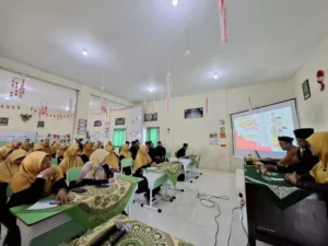 Upgrading Guru SD MUTU Paiton: Mendidik Sepenuh Hati dengan Joyful Learning