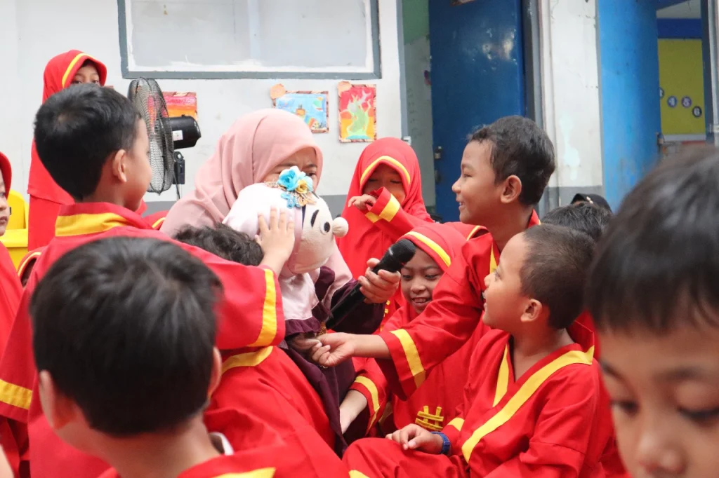 Kisah Inspiratif Semarakkan Isra Mikraj Sekolah Inovatif Jagir