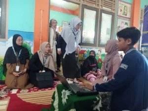 Gandeng PRA Sembunganyar, Mahasiswa KKN UMG Ajak Warga Cegah Hipertensi