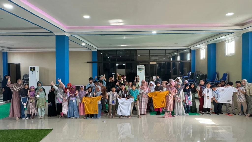 Kreasi Keren: T-Shirt Screen Printing Sederhana di SD Muhammadiyah 3 Ikrom Wage