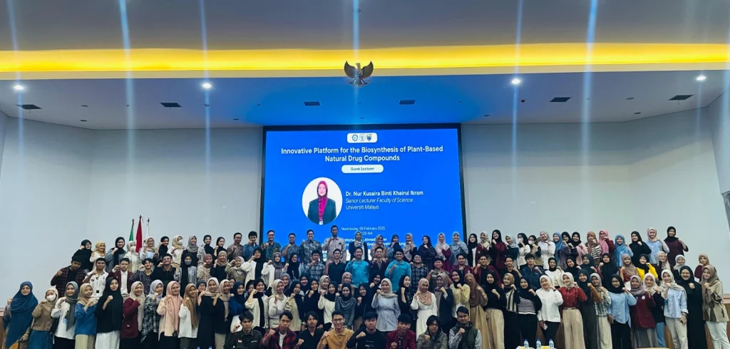 Ahli dari Malaysia Isi Kuliah Tamu Prodi Farmasi UM Bandung