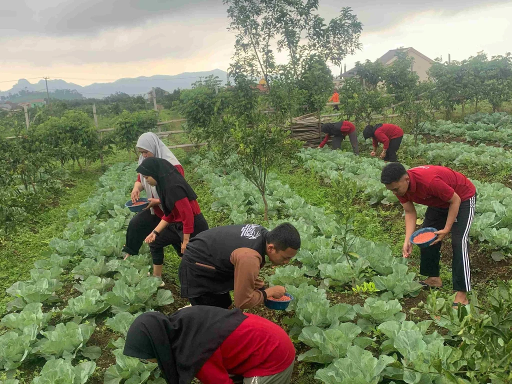 Kolaborasi Mahasiswa dan Masyarakat: KKN Umsida Fokus Pengembangan Desa Berbasis Potensi Lokal
