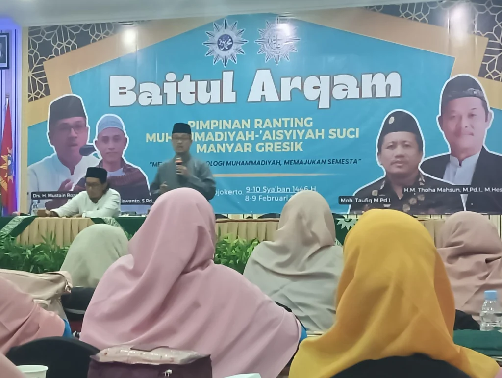 Tiga Kriteria Manusia Dibahas dalam Kuliah Shubuh Baitul Arqam PRM-PRA Suci Manyar Gresik