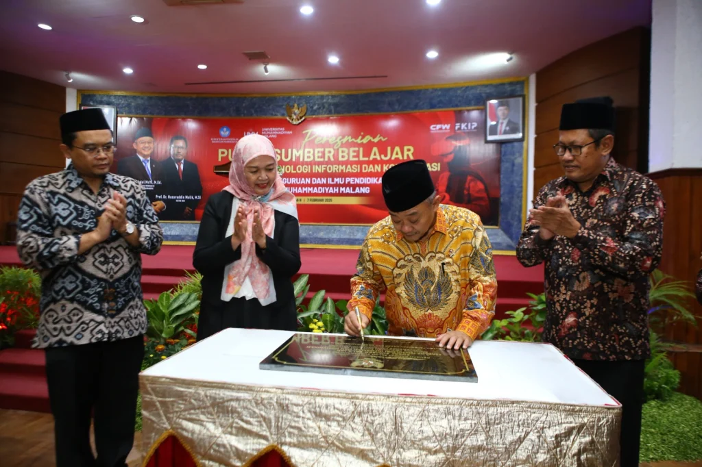 Mendikdasmen RI Resmikan Pusat Sumber Belajar Berbasis Digital UMM