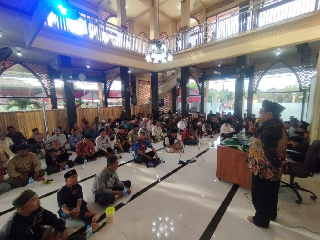 Menyambut Ramadan Dengan Ilmu: Semangat Jamaah PCM Tulangan Dalam Pengajian Ahad Pagi