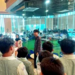 Serunya Outing Class SDMM Gresik ke Studio Siaran Suara Surabaya 100.0 FM