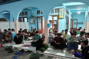 Keguyuban Warnai Warga Muhammadiyah Ranting Kembiritan di Masjid At-Taqwa Pandan