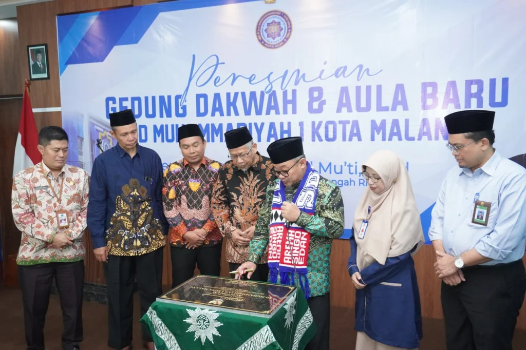Mendikdasmen Resmikan Auditorium Baru SD Muhammadiyah 1 Malang